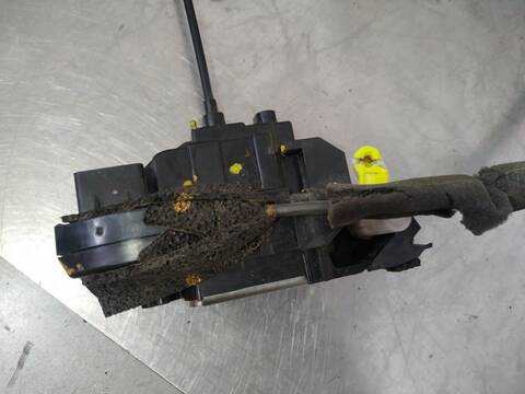 Foto 3ª: Cerradura Puerta Delantera Izquierda Nissan Qashqai TEKNA PREMIUM 131CV 96KW [R9MA405] (2012)