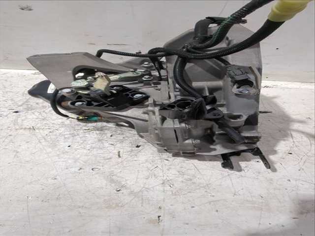 Foto 3ª: Caja Cambios Dacia Sandero 1.5 DCI 90CV 66KW [K9K 612,K9K 626] (2013)