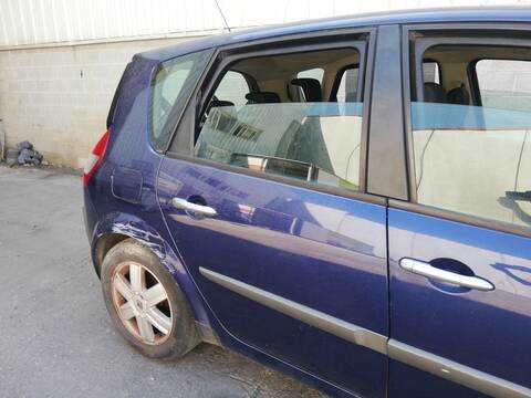 Puerta Trasera Derecha Renault Scenic F9QJ803 JM)