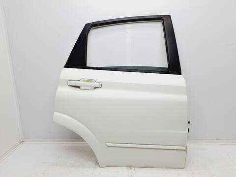 Foto 1ª: Puerta Trasera Derecha Ssangyong Actyon 200 XDI 141CV 104KW [D20DT] (2009)