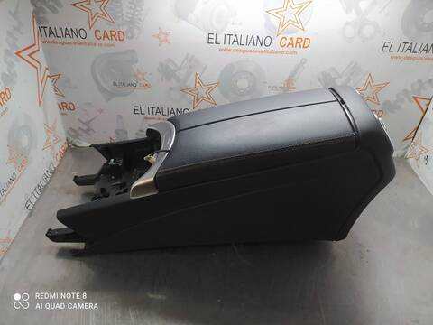 Foto 1ª: Consola Central Mercedes Clase C 160 C 220 T CDI BLUETEC 205.204) 170CV 125KW FAMILIAR [651921] (2014)