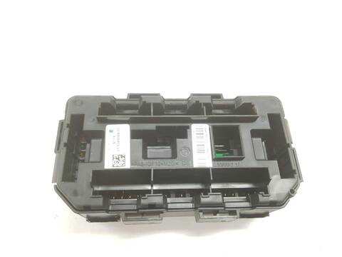 Foto 2ª: Caja Reles Fusibles Bmw M4 3.0 24V 431CV 42KW [S55B30A] (2014)