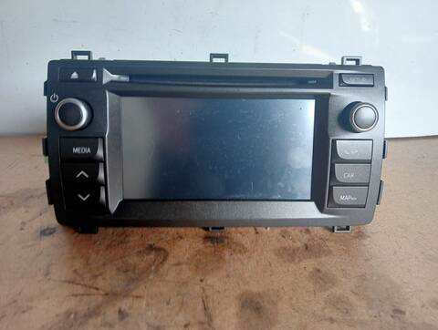 Foto 1ª: Sistema Audio Radio CD Toyota Auris HYBRID ACTIVE (2012)