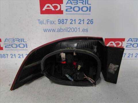 Foto 2ª: Piloto Trasero Derecho Renault Laguna 2.2 DCI BG0F) 150CV 110KW [D/ G9T D7] (2002)