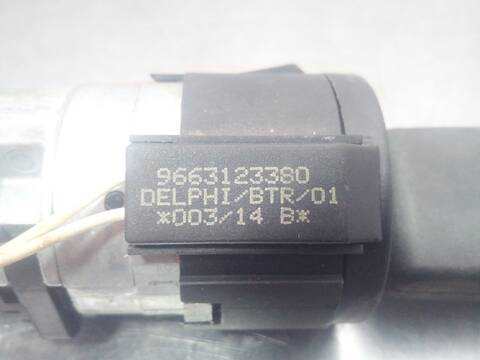 Foto 3ª: Antirrobo Peugeot 3008 ACTIVE 112CV 82KW [9HD]