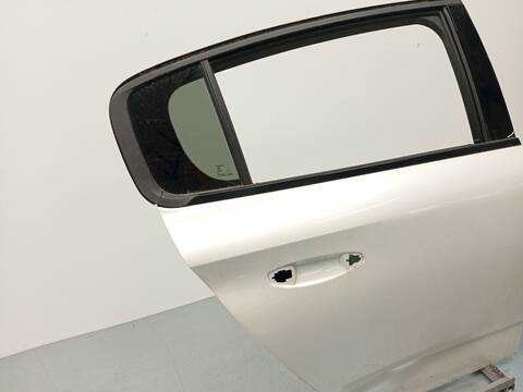 Foto 2ª: Puerta Trasera Derecha Peugeot 308 PURETECH 130 FPHNSL FPHNST) 131CV 96KW [HNS (EB2ADTS)] (2022)
