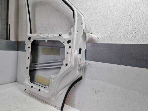 Foto 2ª: Puerta Delantera Izquierda Volkswagen Transporter 150 CV 110KW [DNAA DNA] (2023)