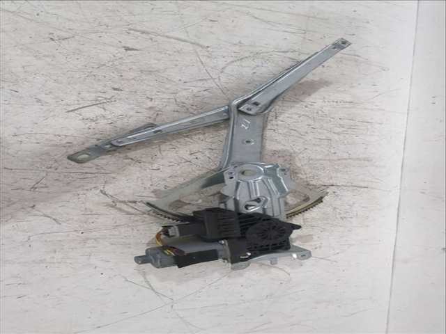 Elevalunas Eléctrico Delantero Izquierdo Opel Zafira 1.9 CDTI M75) 120CV 88KW