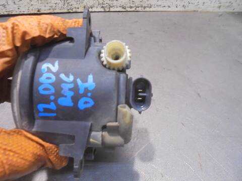 Foto 2ª: Faro Antiniebla Delantero Izquierdo Citroen C4 VTR PLUS BERLINA 90CV 66KW [9HX] (2006)