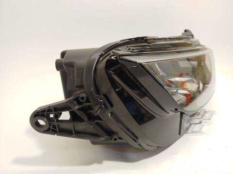 Foto 3ª: Faro Derecho Citroen C5 1.2 PURETECH 130 ARHNSJ) AIRCROSS 131CV 96KW [HN01] (2023)