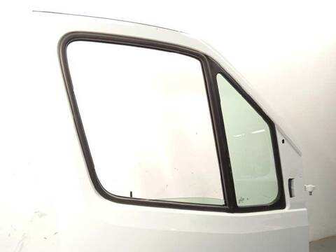 Foto 3ª: Puerta Delantera Derecha Mercedes Sprinter 419 CDI RWD 907.643 907.645 907.647) 190CV 140KW FURGONETA [654920] (2024)