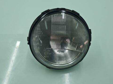 Faro Derecho Land Rover Defender 110 SE FAMILIAR 122CV 90KW
