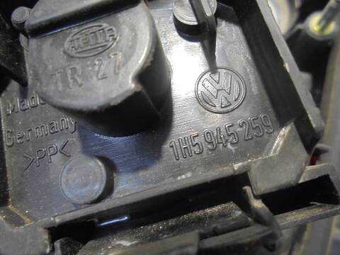 Foto 3ª: Piloto Portón Derecho Volkswagen Vento CL 75CV 55KW [AEE] (1996)