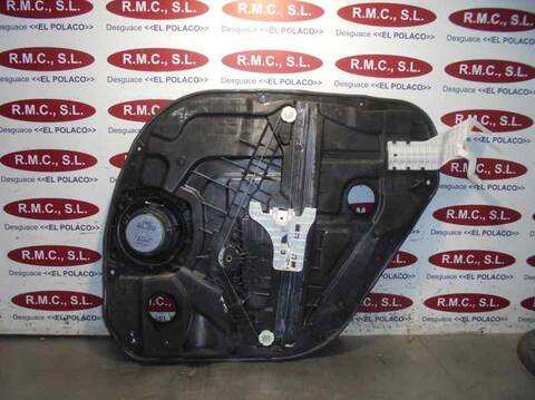 Foto 3ª: Elevalunas Manual Trasero Izquierdo Kia Carens BASIC 116CV 85KW [D4FD] (2015)