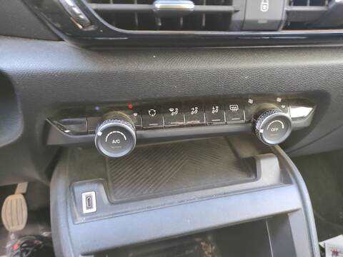 Foto 1ª: Mando Climatizador Citroen C4 YHS BERLINA (2022)