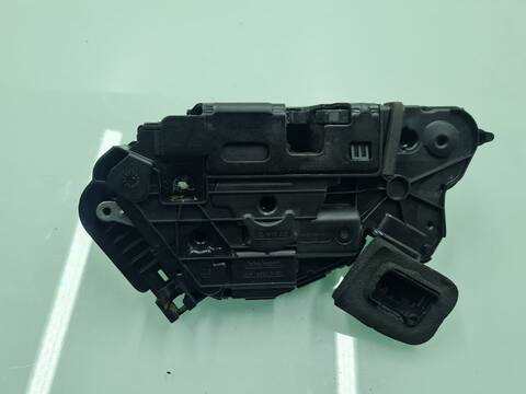 Foto 2ª: Cerradura Puerta Delantera Izquierda Audi A1 30 TFSI BASICO 116CV 85KW [DKRF] (2020)