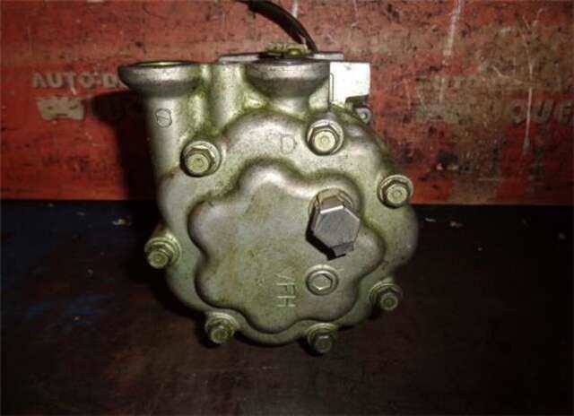 Foto 1ª: Compresor Aire Acondicionado Ford Fiesta 1.6 KEDUMMIES [1.6 LTR. - 66 KW TDCI CAT] [HHJB]