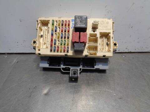 Caja Reles Fusibles Fiat Punto 1.2 8V BERLINA 60CV 44KW
