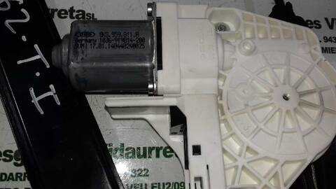 Foto 2ª: Elevalunas Manual Trasero Izquierdo Audi A4 2.0 TDI AVANT 163CV 120KW [CJC] (2014)