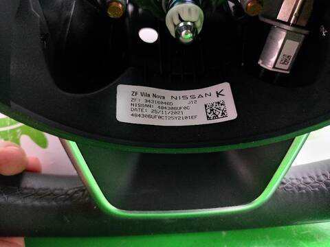 Foto 3ª: Volante Nissan Qashqai 1.3 DIG-T 140CV [HR13DDT] (2013)