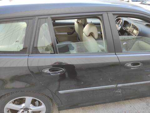 Foto 1ª: Puerta Trasera Derecha Saab 9-3 Z19DTH FAMILIAR (2006)