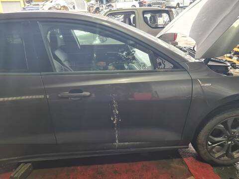 Puerta Delantera Derecha Ford Focus ST-LINE 155CV 114KW