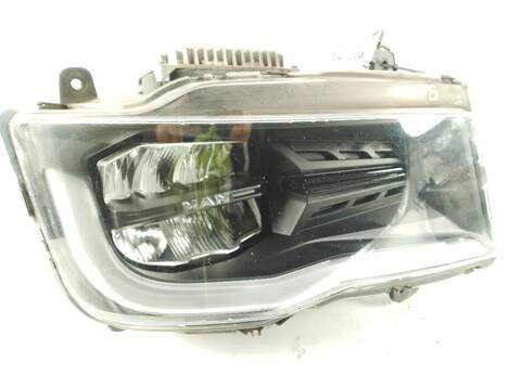 Faro Derecho Man TGX 18.470