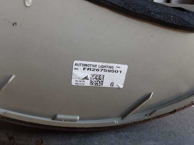Foto 3ª: Piloto Trasero Izquierdo Opel Zafira 1.7 CDTI125CV 0CV [A17DTR] (2013)