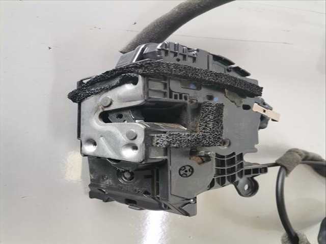 Foto 2ª: Cerradura Puerta Trasera Izquierda Renault Captur 1.2 TCE ENERGY 118CV (2018)