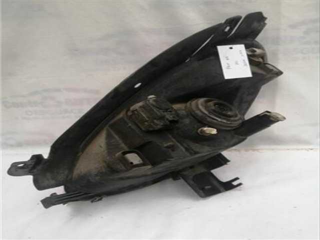 Foto 2ª: Faro Derecho Citroen Xsara 1.6 HDI 110 EXCLUSIVE [1 6 LTR. - 80 KW HDI CAT 9HY - DV6TED4)] PICASSO 109CV