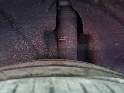 Amortiguador Trasero Izquierdo Volkswagen Polo LIFE 95CV 70KW