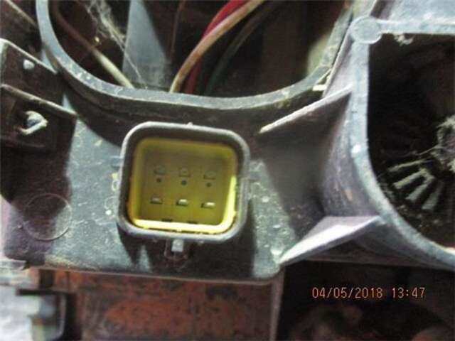 Foto 2ª: Faro Derecho Land Rover Range 2.5 DSE (100KW) [2.5 LTR. - 100 KW TURBODIESEL] [256TBMW]