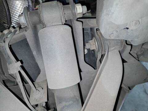 Amortiguador Delantero Derecho Iveco Daily NATURALPOWER 35S14 35C14 40C14 50C14 60C14 65C14 ... 136CV 100KW FURGONETA
