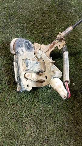 Foto 2ª: Cerradura Maletero Portón Toyota 4 Runner 3.0 T DIESEL (1993)