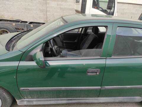 Foto 1ª: Puerta Delantera Izquierda Opel Astra X16XEL BERLINA (1998)