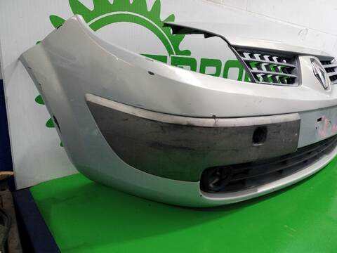 Foto 2ª: Paragolpes Delantero Renault Scenic 1.6 16V 113CV [K4M761] (2003)