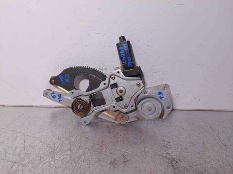 Elevalunas Manual Trasero Derecho Mitsubishi Galloper 2.5 TD 5-PTAS.) 99CV 73KW