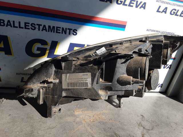 Foto 3ª: Faro Derecho Citroen Berlingo 1.6 HDI 75CV 0CV [9HT] (2009)