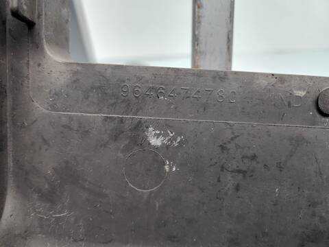 Foto 2ª: Panel Frontal Citroen C5 EXCLUSIVE BERLINA 140CV 103KW [RHF] (2010)