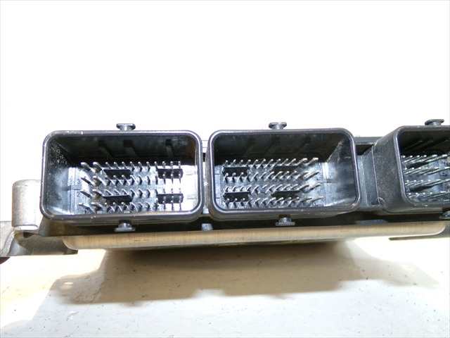 Foto 3ª: Centralita Motor ECU Citroen C5 2.0 HDI RANCHERA 2008-2017 [RHR] (2008)