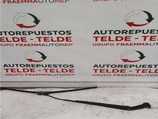 Brazo Limpia Delantero Izquierdo Toyota Yaris 1.3