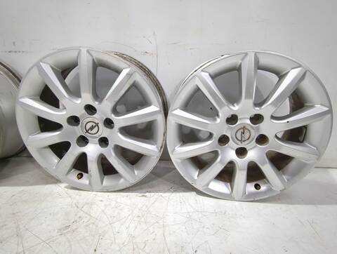 Foto 3ª: Juego LLantas Opel Astra 1.7 CDTI L08) 101CV 74KW [Z 17 DTH] (2005)