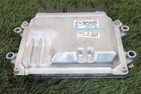 Foto 1ª: Centralita Motor ECU Mazda 3 EXCLUSIVE-LINE 122CV 90KW (2020)
