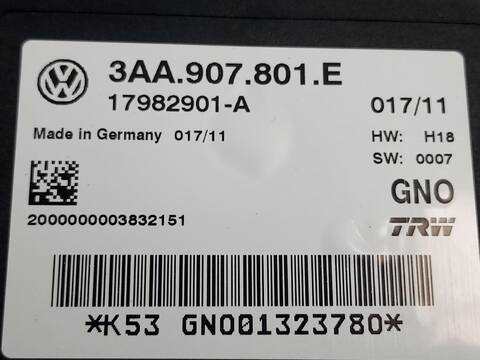 Foto 3ª: Centralita Motor ECU Volkswagen Passat ADVANCE BLUEMOTION 105CV [CAYC] (2010)