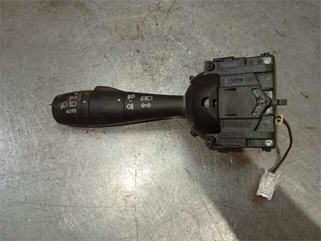 Mando Multifuncion Renault Clio 0.9 BUSINESS [0.9 LTR. - 66 KW TCE ENERGY BIVALENT. GASOLINA - GPL]