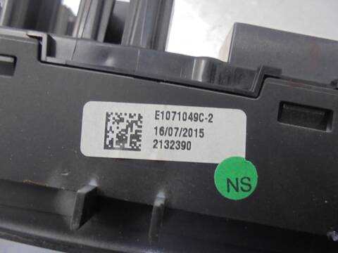 Foto 2ª: Mando Climatizador Ford Tourneo AMBIENTE 75CV 55KW [XUCD] (2015)