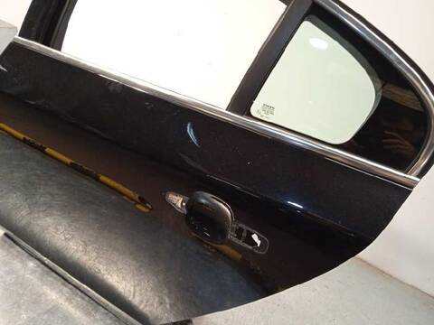 Foto 3ª: Puerta Trasera Izquierda Volvo S60 2.0 DIESEL CAT 163CV 120KW [D5204T2] (2010)