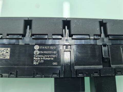 Foto 2ª: Mando Multifuncion Volkswagen Touran ADVANCE BMT 150CV 110KW [DTSB] (2021)