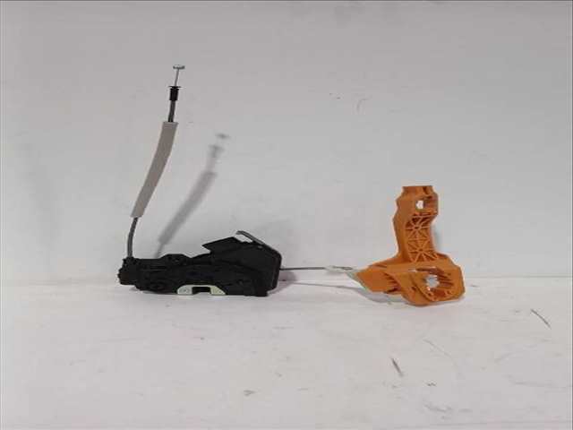 Foto 3ª: Cerradura Puerta Trasera Derecha Kia Stonic 1.0 T-GDI 101CV [G3LC G3LE] (2017)