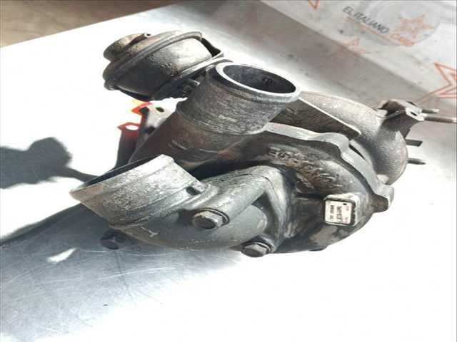 Foto 3ª: Turbocompresor Renault Mascott FG 150. 35/55/65 CABINA INDIVIDUAL 150CV 110KW [ZD3A608] (2008)